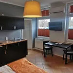 Unterwegs Ins Apartmenthaus Ehemalige Apartmenthaus Unterwegs