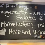 Unterwegs Ins Apartmenthaus Ehemalige Apartmenthaus Unterwegs