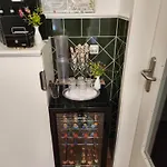 Aparthotel Unterwegs Ins Apartmenthaus Ehemalige Apartmenthaus Unterwegs Rostock