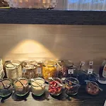Aparthotel Unterwegs Ins Apartmenthaus Ehemalige Apartmenthaus Unterwegs Rostock