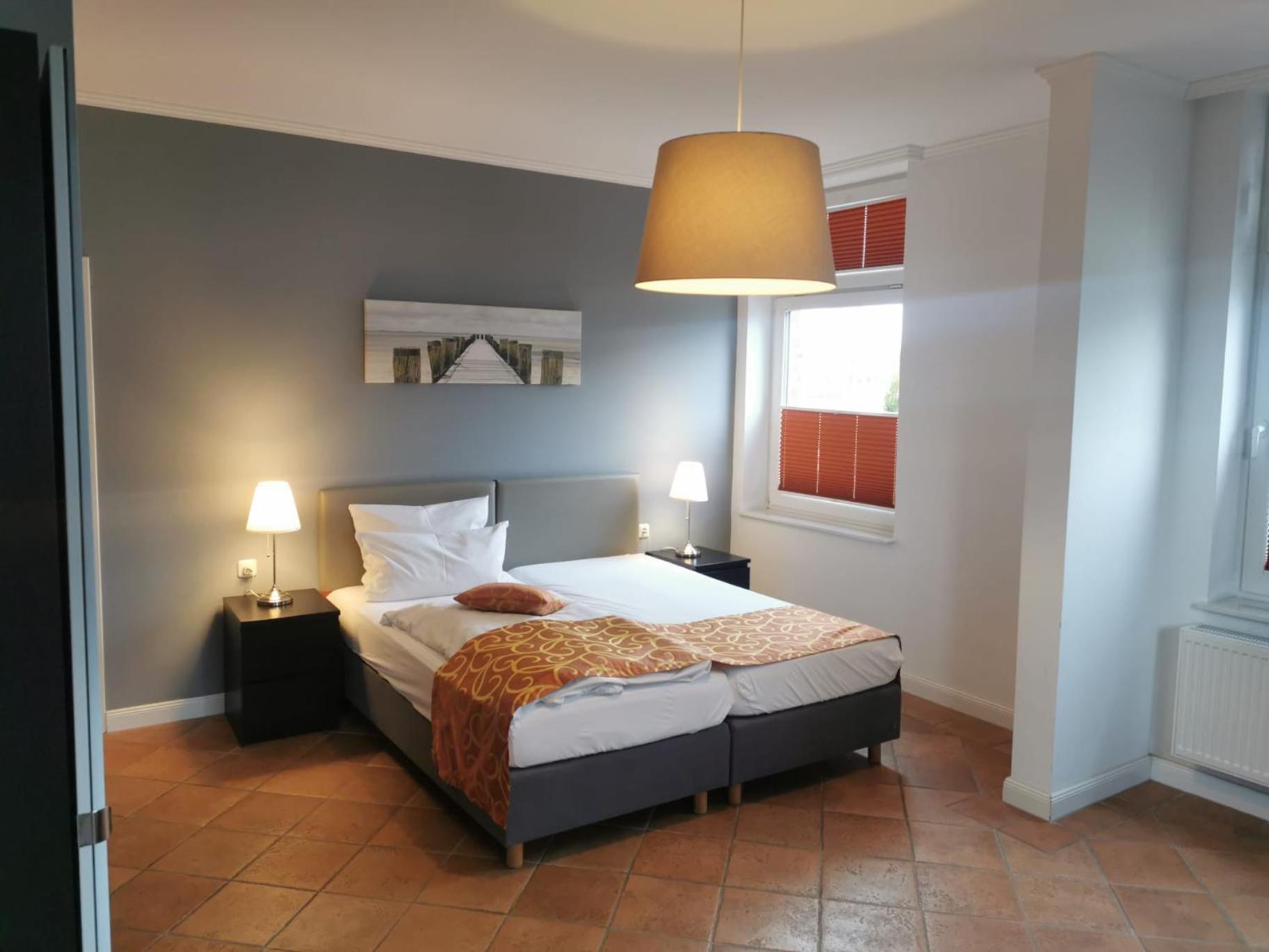 Aparthotel Unterwegs Ins Apartmenthaus Ehemalige Apartmenthaus Unterwegs Rostock